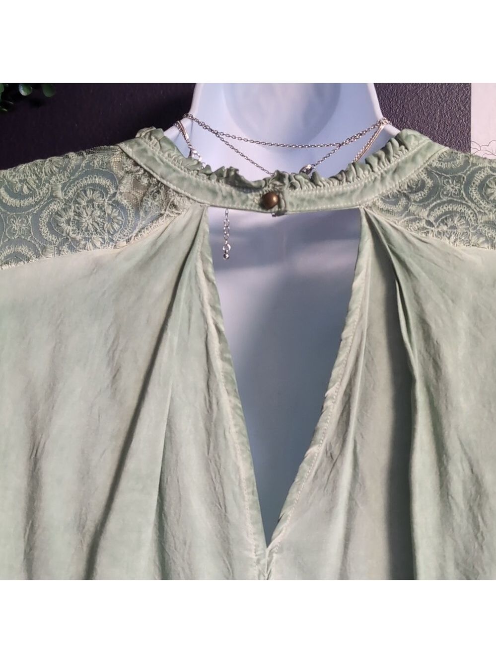 Green Lace Distressed swing dress By Umgee - Picture 7 of 7